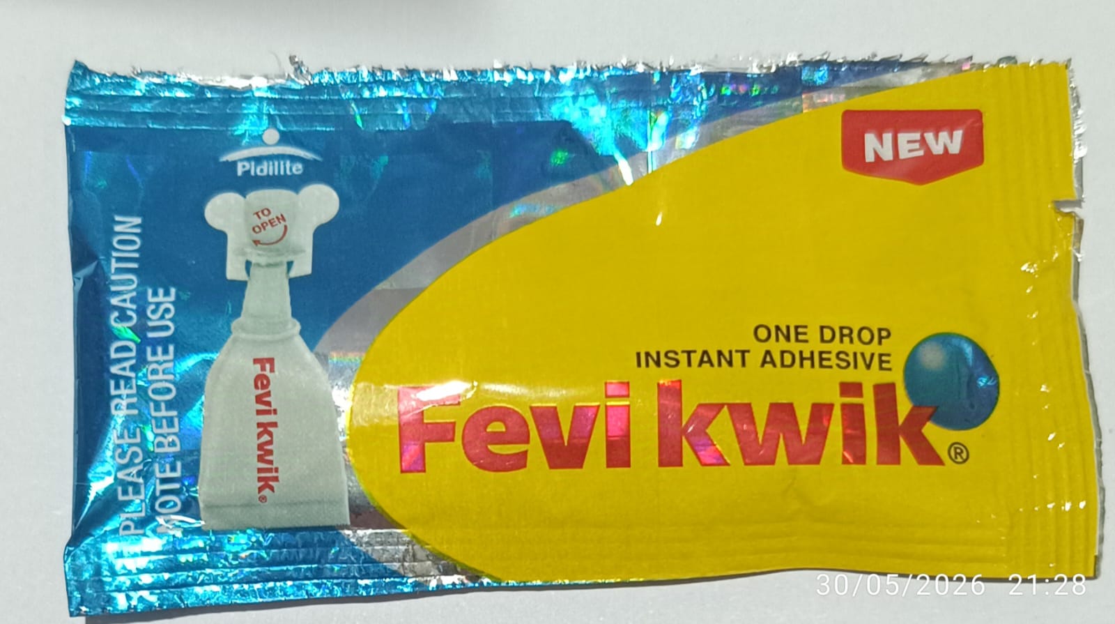 Fevikwik Instant Glue, 0.5 grams - Pack of 2
